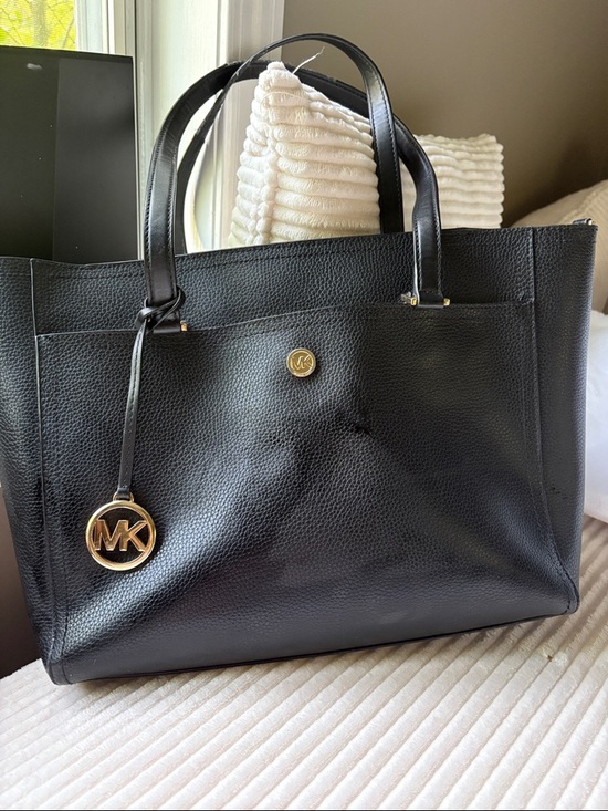 Michael Kors Handbags - Michael Kors Black Leather Tote with Gold MK Charm